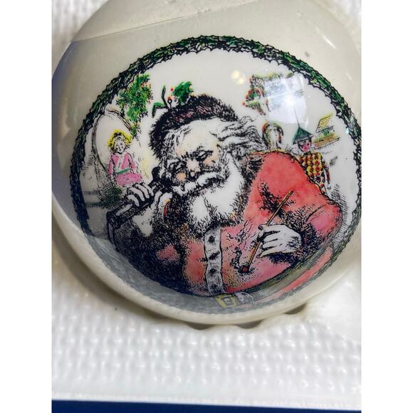 VTG Corning Christmas Classics Hand Decorated Glass Ornaments (4) - Picture 7 of 14